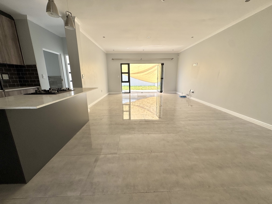 4 Bedroom Property for Sale in Sandown Western Cape